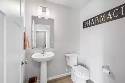 201 N Division Street, Waunakee, WI 53597 - Photo 11