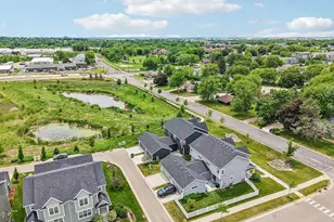 201 N Division St, Waunakee, WI 53597 - Photo 37