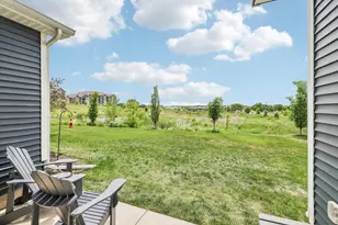 201 N Division St, Waunakee, WI 53597 - Photo 27
