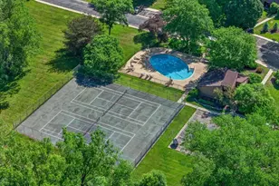 3108 Creekview Dr, Middleton, WI 53562 - Photo 3