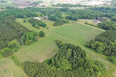 W9400 McMahon Rd, Portage, WI 53901 - Photo 7