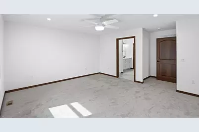 514 Roosevelt Street, Baraboo, WI 53913 - Photo 9