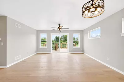 1061 Kamperschroer Way, Sun Prairie, WI 53590 - Photo 13