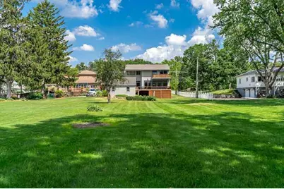2230 S Riverside Drive, Beloit, WI 53511 - Photo 29