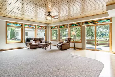 2230 S Riverside Drive, Beloit, WI 53511 - Photo 45