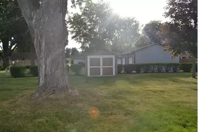 1125 N Pontiac Drive, Janesville, WI 53545 - Photo 7