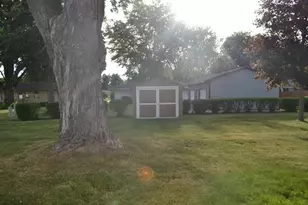 1125 N Pontiac Dr, Janesville, WI 53545 - Photo 7