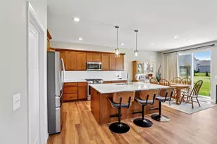 392 Campo Ln, Oregon, WI 53575 - Photo 17