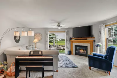 2914 Kentville Drive, Sun Prairie, WI 53590 - Photo 3