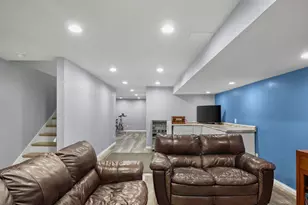 2914 Kentville Dr, Sun Prairie, WI 53590 - Photo 9