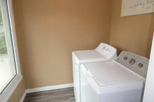 318 N 3rd St, Fort Atkinson, WI 53538 - Photo 35
