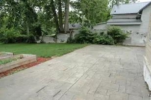 318 N 3rd St, Fort Atkinson, WI 53538 - Photo 9