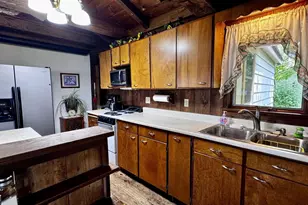 W11020 Howard Dr, Fox Lake, WI 53933 - Photo 9