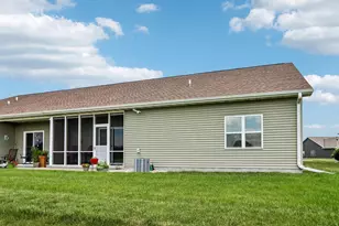 500 River Rd, Columbus, WI 53925 - Photo 47
