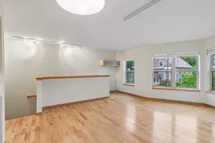 641 E Dayton St, Madison, WI 53703 - Photo 7
