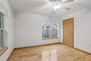 641 E Dayton St, Madison, WI 53703 - Photo 21