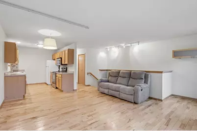 641 E Dayton Street, Madison, WI 53703 - Photo 15