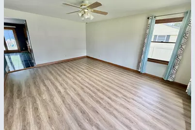 917 26th Street, Monroe, WI 53566 - Photo 7