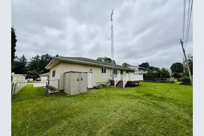 917 26th Street, Monroe, WI 53566 - Photo 5