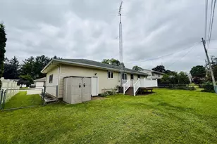 917 26th St, Monroe, WI 53566 - Photo 5