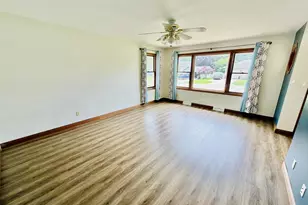 917 26th St, Monroe, WI 53566 - Photo 9