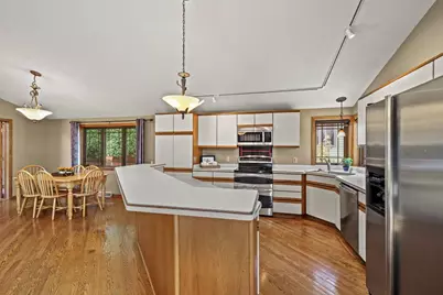 512 Dorn Drive, Waunakee, WI 53597 - Photo 11