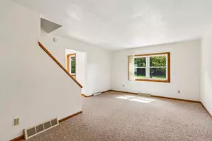 W5440 Halverson Dr, Poynette, WI 53955 - Photo 13