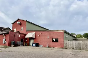 302 Railroad St, Elroy, WI 53929 - Photo 31