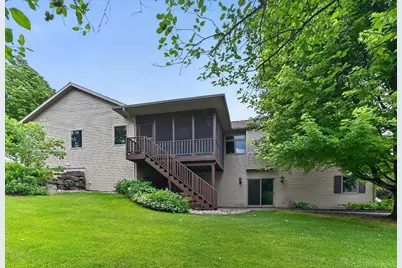 100 E Gonstead Road, Mount Horeb, WI 53572 - Photo 5