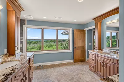7876 Autumn Pond Trail, Middleton, WI 53562 - Photo 35