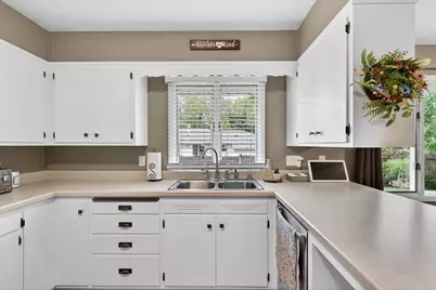 1515 30th Avenue, Monroe, WI 53566 - Photo 13