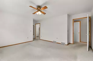 1352 15th St, Baraboo, WI 53913 - Photo 15