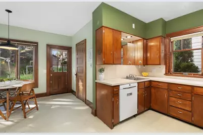 2221 Keyes Avenue, Madison, WI 53711 - Photo 15