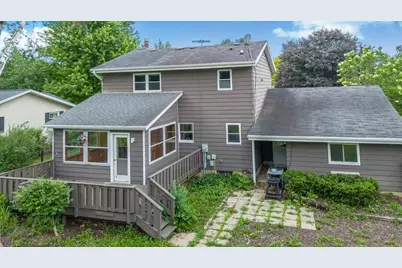 1289 Crossing Ridge Trail, Sun Prairie, WI 53590 - Photo 3