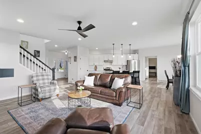 5326 N Peninsula Way, Mcfarland, WI 53558 - Photo 11