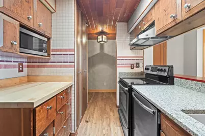 404 S Blount Street #308, Madison, WI 53703 - Photo 9