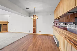 404 S Blount St, Madison, WI 53703 - Photo 11
