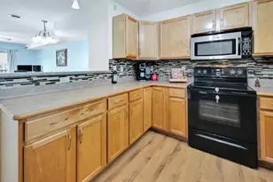 5241 Frisco Ct, Middleton, WI 53562 - Photo 11