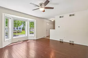 1 Beihoffer Ct, Madison, WI 53719 - Photo 9