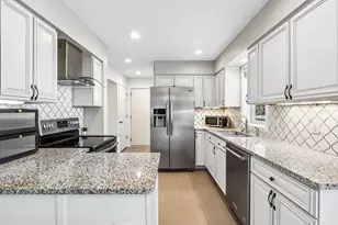 1 Beihoffer Ct, Madison, WI 53719 - Photo 15
