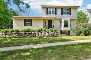 1 Beihoffer Ct, Madison, WI 53719 - Photo 3