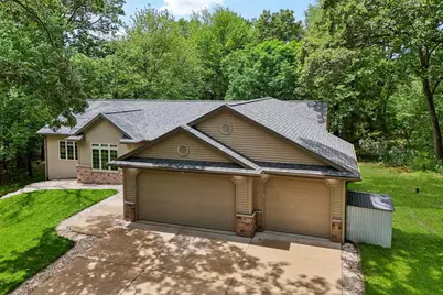 E10085 W Buck Bay, Reedsburg, WI 53959 - Photo 11