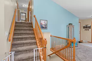 1019 21st St, Prairie Du Sac, WI 53578 - Photo 15