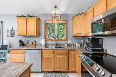 1019 21st Street, Prairie Du Sac, WI 53578 - Photo 9