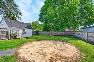 724 Yuba St, Janesville, WI 53545 - Photo 51