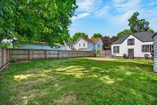 724 Yuba St, Janesville, WI 53545 - Photo 49