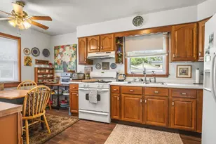 1431 Garfield Ave, Beloit, WI 53511 - Photo 9