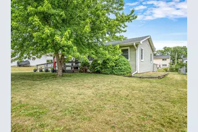 1431 Garfield Avenue, Beloit, WI 53511 - Photo 3