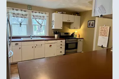 1113 Ruger Avenue, Janesville, WI 53545 - Photo 7