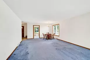 6122 Thornebury Dr, Madison, WI 53719 - Photo 13